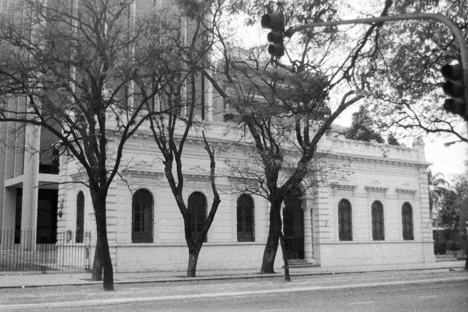 This is a photo of an Argentine monument identified by the ID