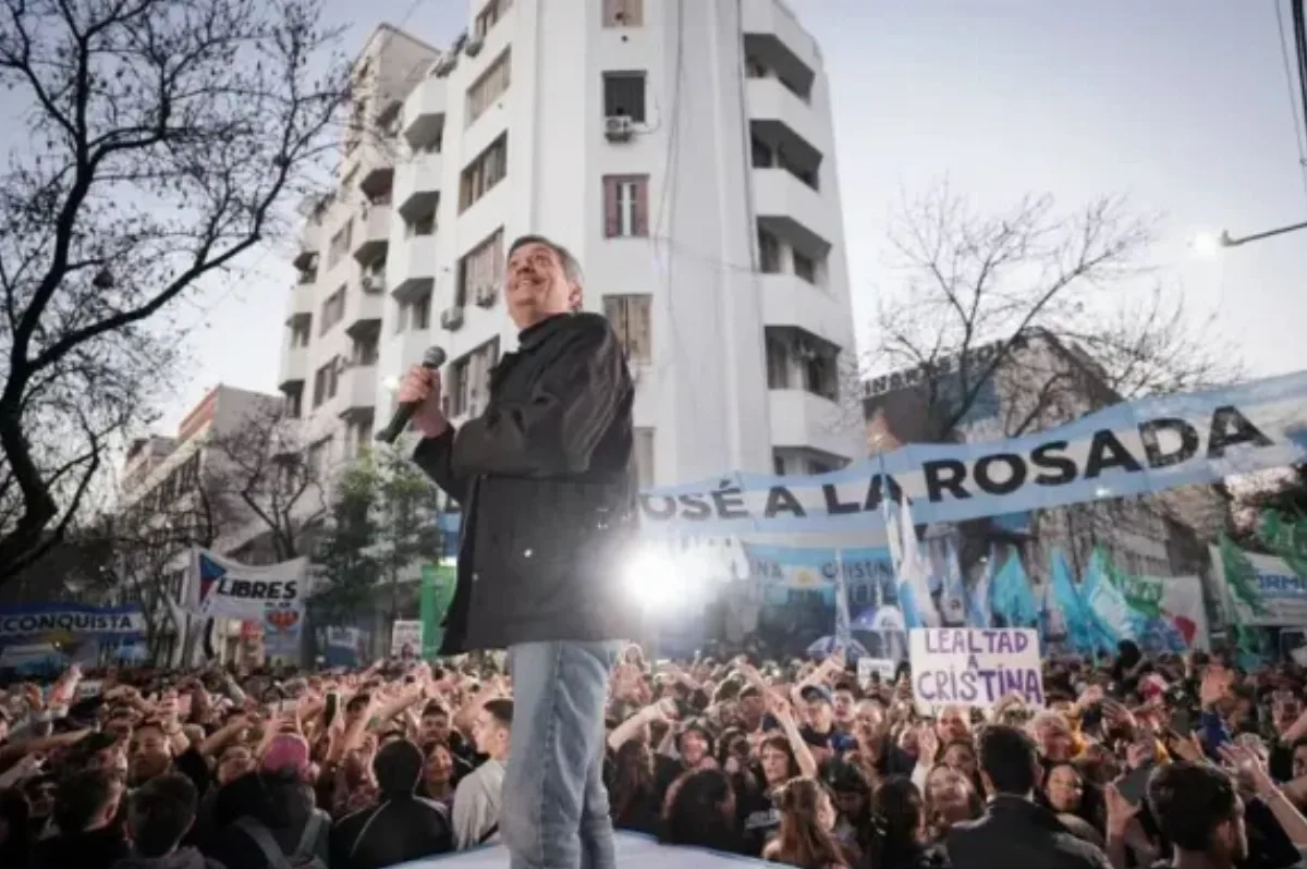 A cuatro años del intento de asesinato, Máximo Kirchner leyó un mensaje de CFK