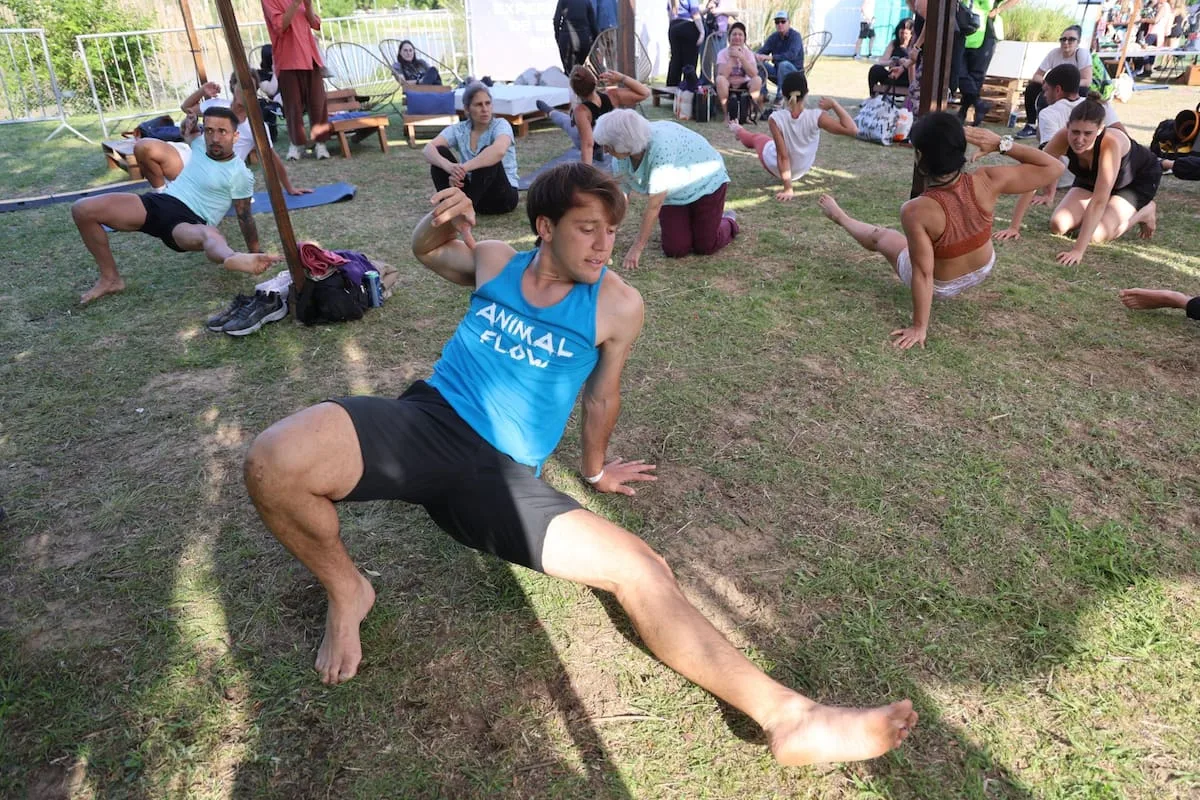 Animal Flow: el entrenamiento que invita a moverse como un animal vuelve al Bienestar Fest