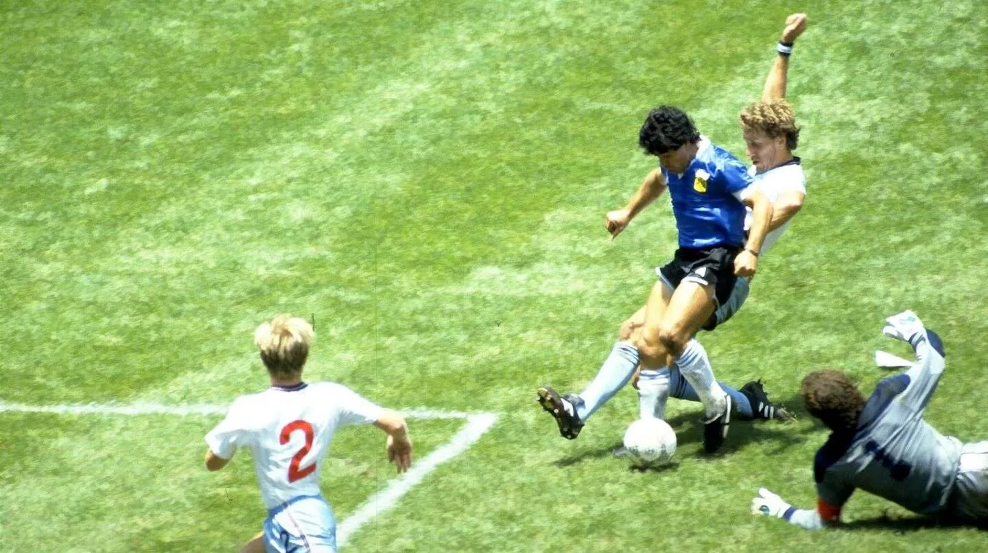 Réplica del Gol del Siglo de Maradona en exhibición inmersiva en Estados Unidos