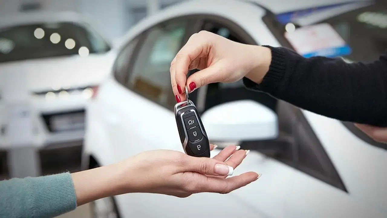 Cuánto cuesta transferir un auto usado: nacional vs importado