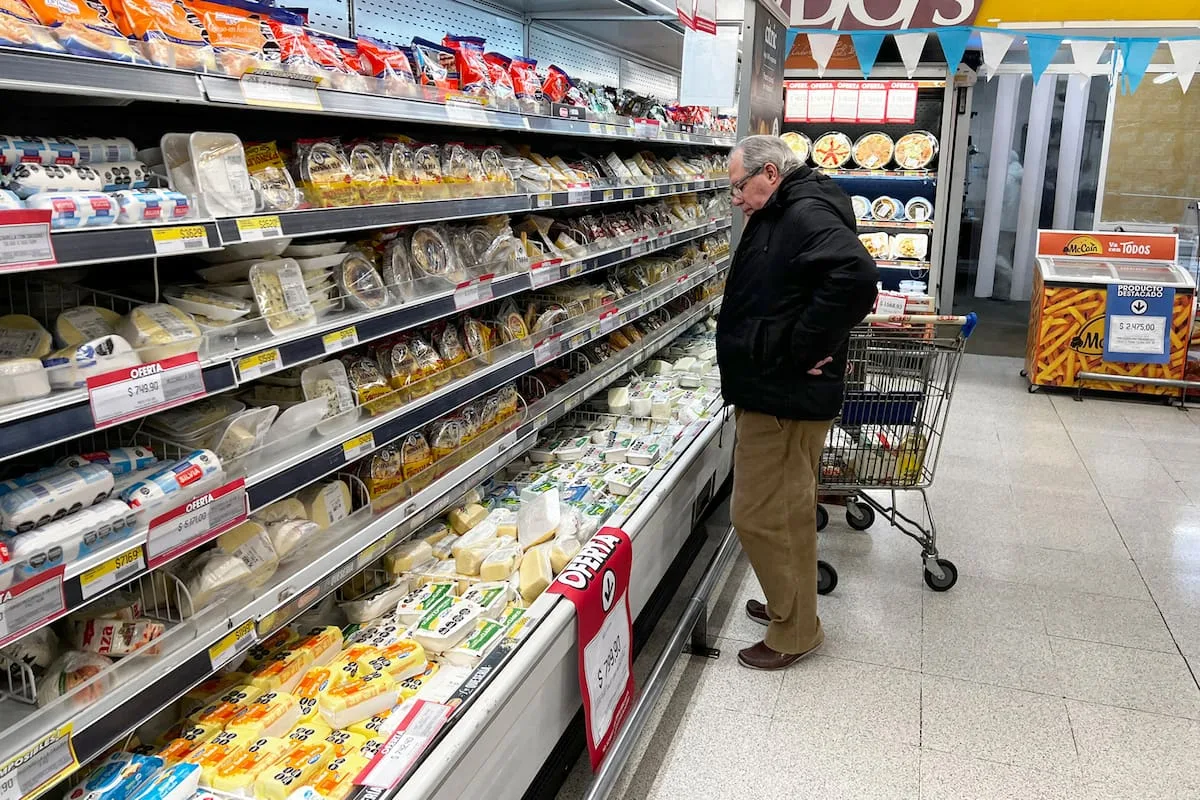 Gran parte de los jubilados perdió 12,7% de poder de compra desde dic-2023