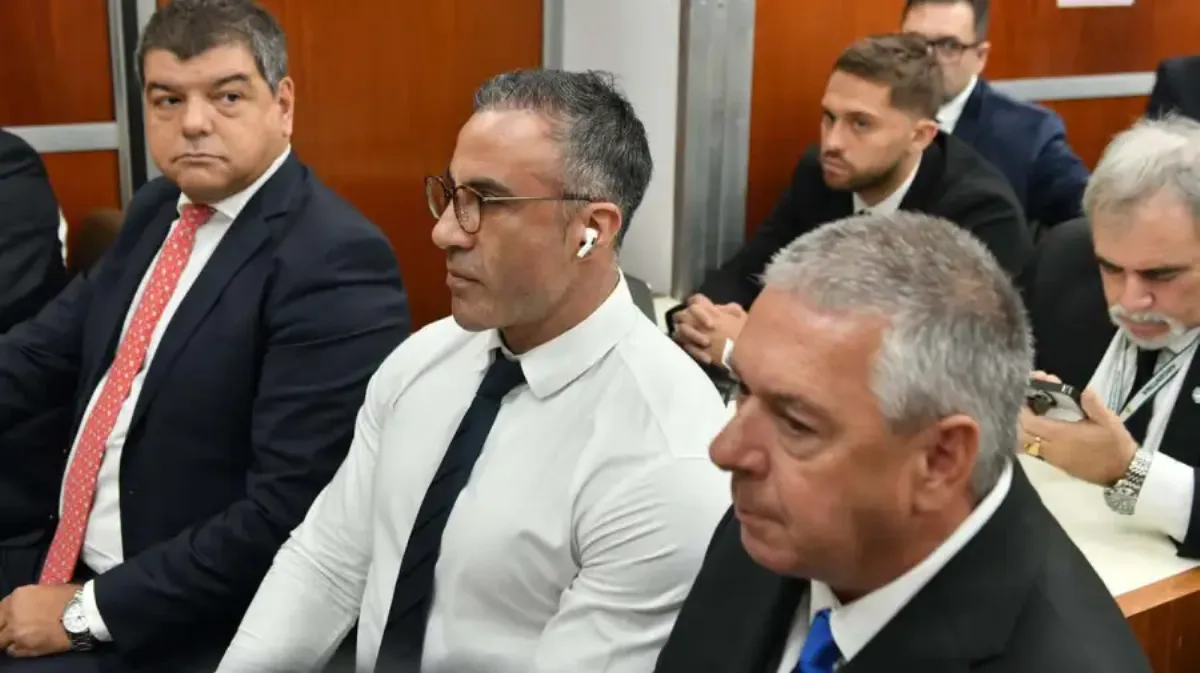 Último día del juicio por Maradona: una imputada lloró y Luque dijo que lo amaba