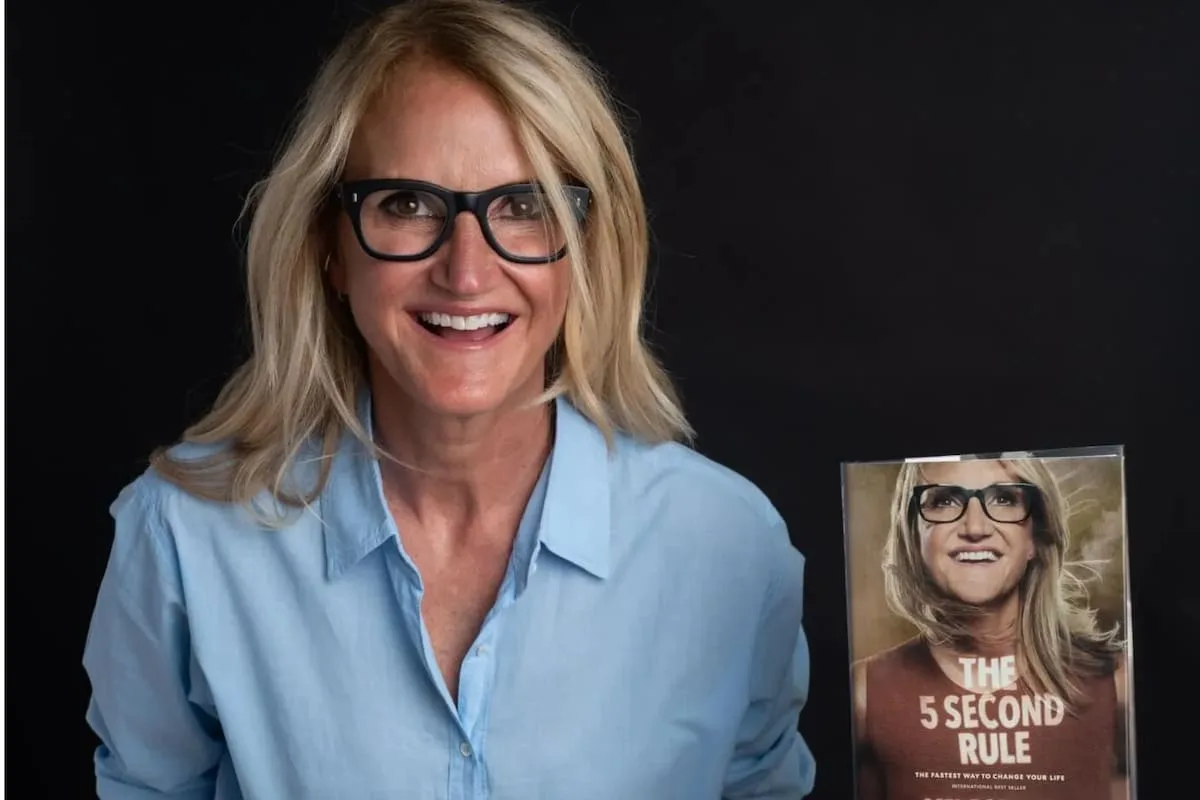 Mel Robbins y el consejo para quienes quieren cambiar a sus padres