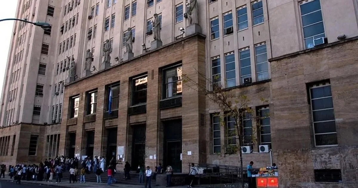 Fracasa negociación salarial universitaria y Gobierno enfoca la pulseada en el Presupuesto 2027