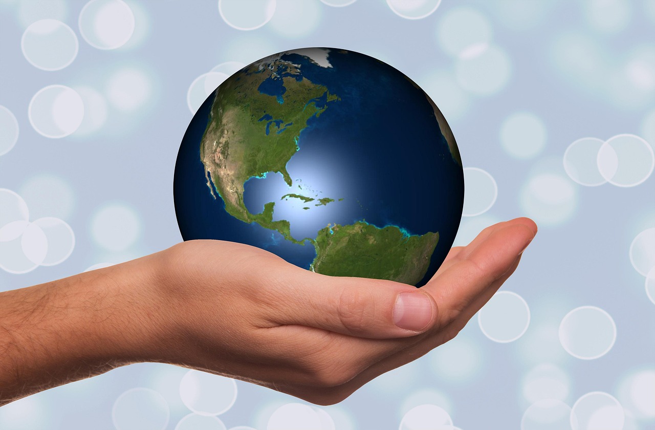 hand, keep, globe, earth, continents, usa, america, south america, bullet, present, show, presentation, bokeh, offer, globe, globe, globe, globe, earth, earth, earth, earth, earth