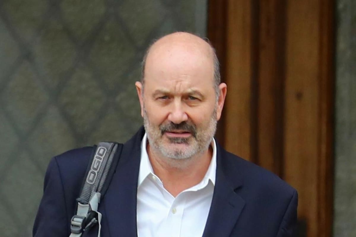 Sturzenegger celebró la aprobación de una vacuna antiaftosa y pidió terminar con “una batalla”