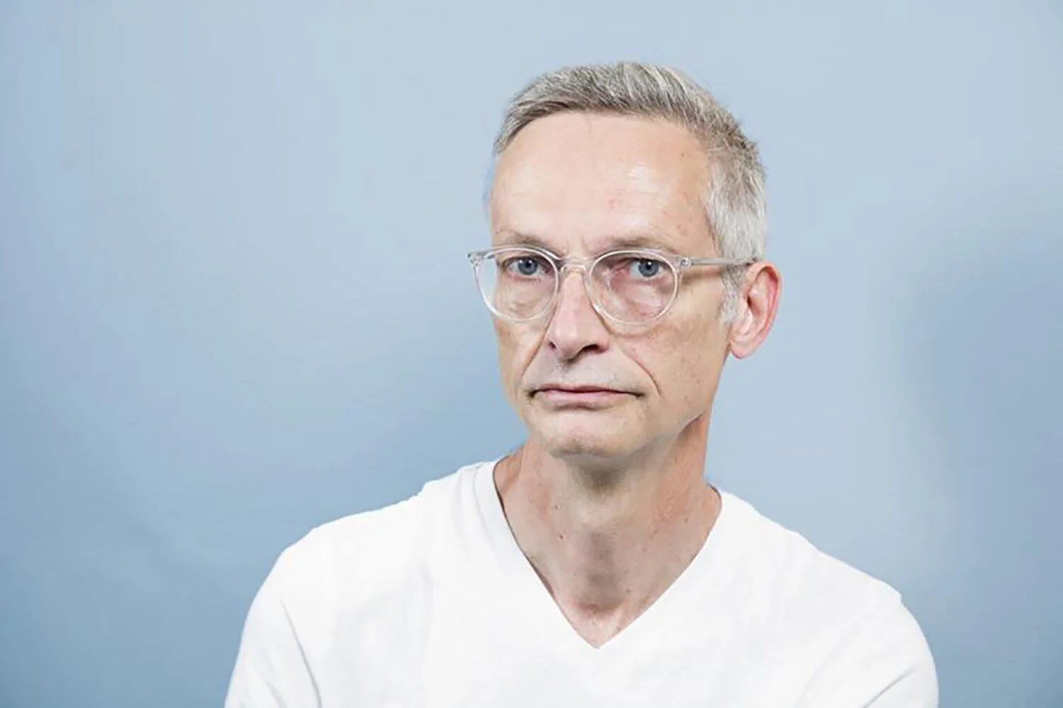 Vincent Delecroix, escritor francés, en una entrevista sobre su novela de migrantes